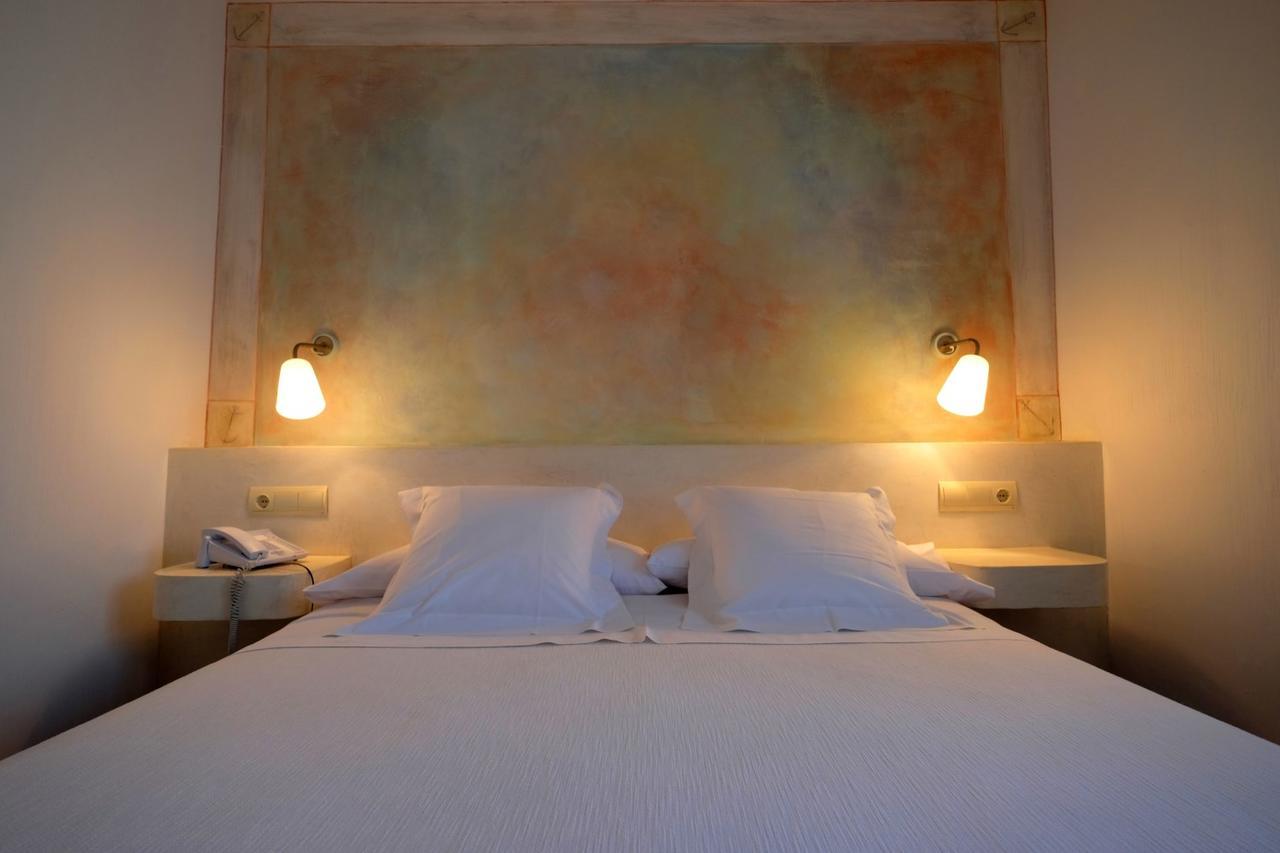 Hotel Carmen Roses Ngoại thất bức ảnh