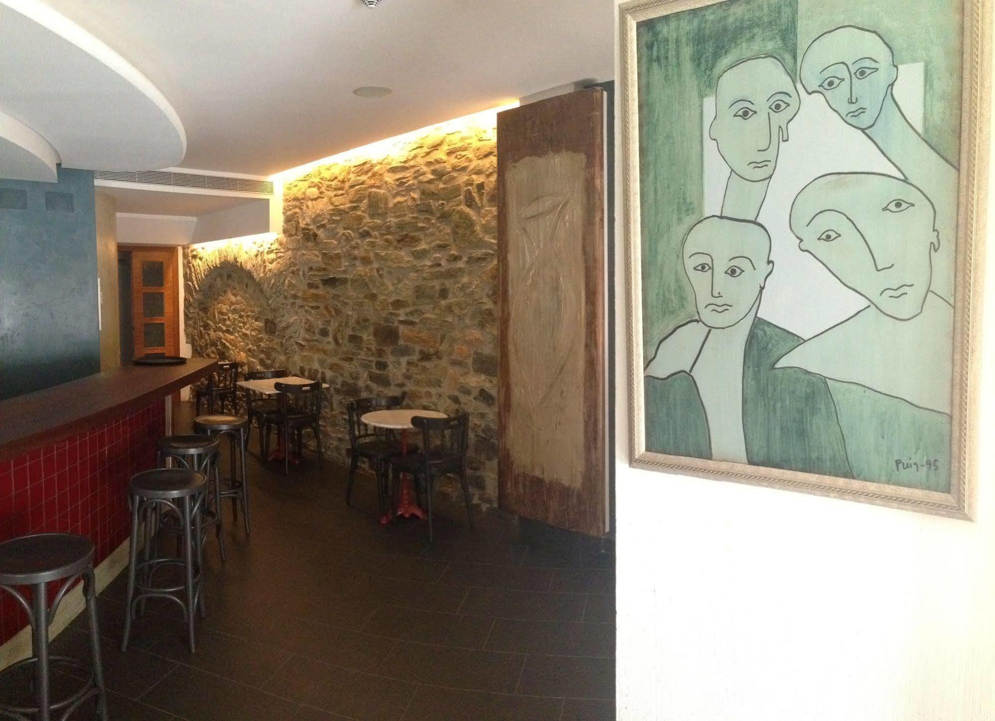 Hotel Carmen Roses Ngoại thất bức ảnh